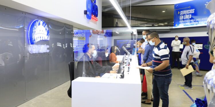 Anuncian cambio de horarios en Centros de Atención al Ciudadano