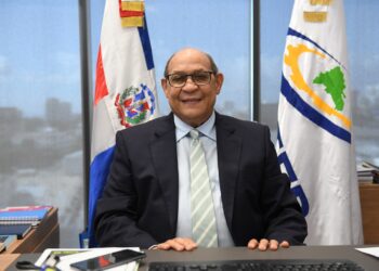 Santos Badía proclama presidente Abinader traza construcción de una nueva República