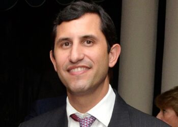 Economista dice RD debe aprovechar su potencial para diversificar matriz energética