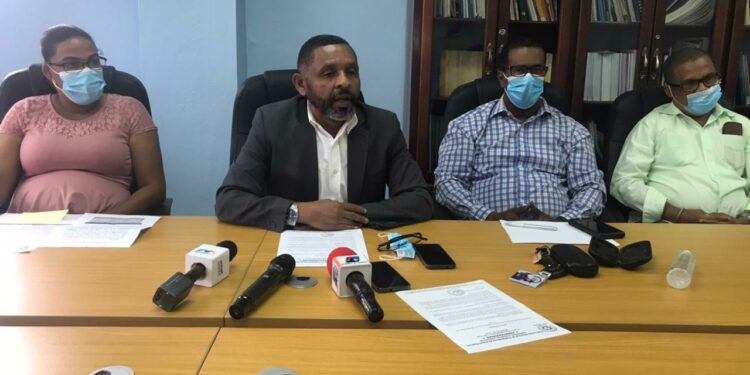 Fenatrazonas afirma Pricesmart se burla del Ministerio de Trabajo