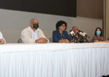 Suplidores tanda extendida piden INABIE elimine procedimiento de urgencia