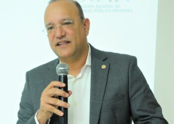 Exhorta a industriales aprovechar RD$5,000 millones destinados a financiar la competitividad y la innovación