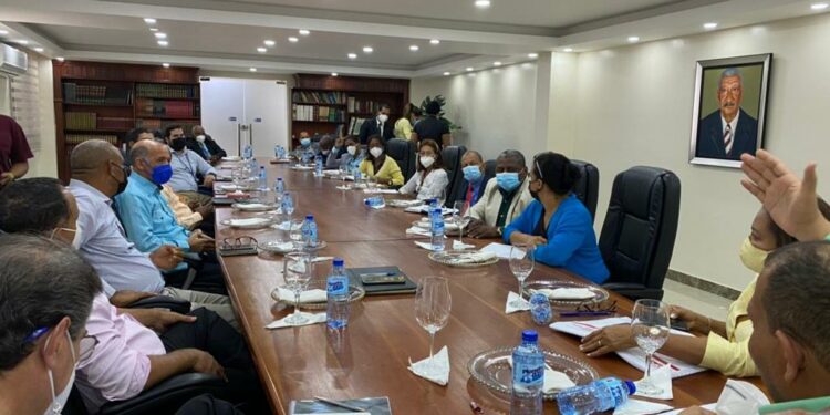 “Sin importar bandería política, ni credo religioso” sectores se unen para el desarrollo de SDNorte y La Victoria