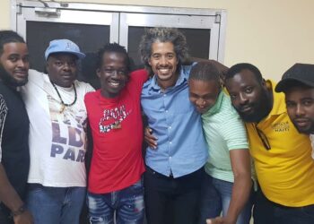 Ya están en Haina jóvenes estuvieron secuestrados en Haití