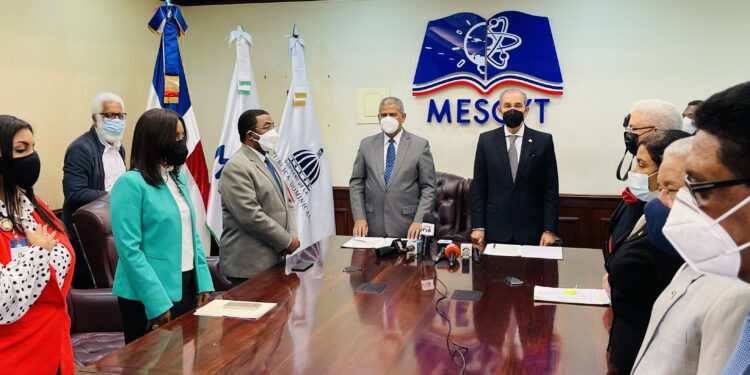 MESCYT y el MAP firman acuerdo para optimizar gestión