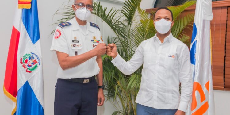 Edesur y 15 cuerpos de bomberos acuerdan protocolo de emergencia