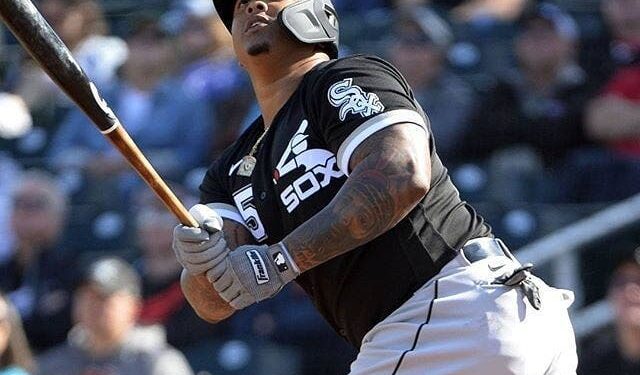 Yermín Mercedes conecta primeros cinco hits en Grandes Ligas en un partido