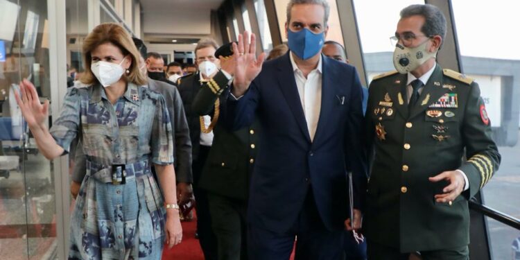 Abinader convocará de urgencia ministros de economía iberoamericanos