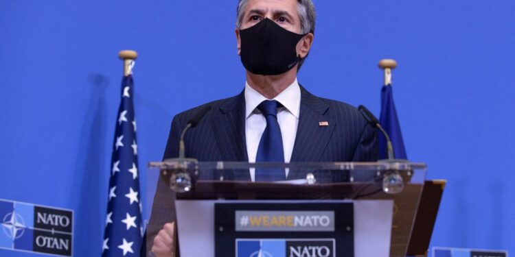 Secretario de Estado de EEUU de visita en Afganistán