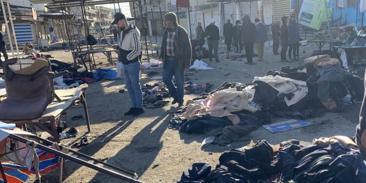 Estallido de coche bomba deja 5 muertos y 21 heridos en capital de Irak