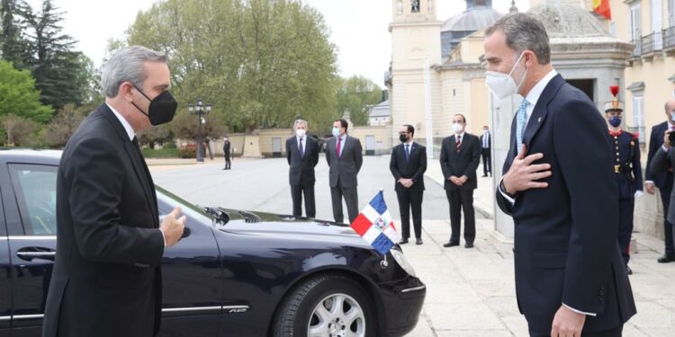 Los temas tratados entre Abinader y el Rey de España