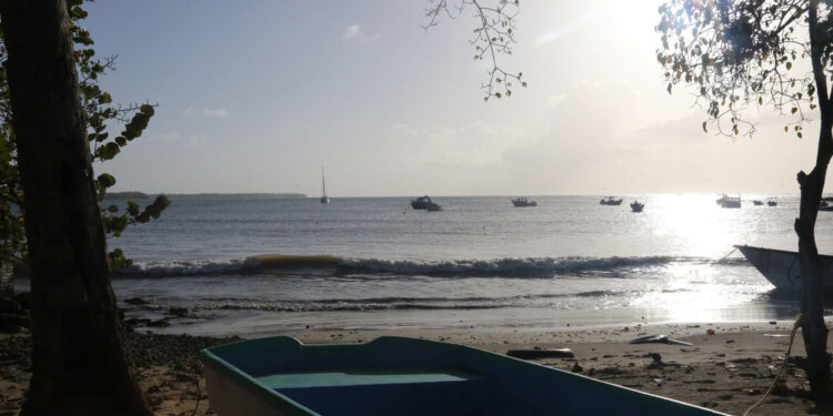 Naufragio en Venezuela deja seis personas fallecidas