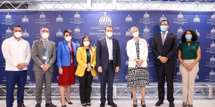 MICM y PNUD lanzan primera encuesta de Desarrollo Industrial y Sostenibilidad en RD