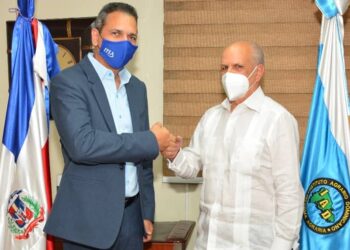 ITLA e IAD trabajaran juntos para digitalización títulos de parceleros