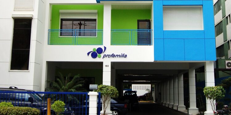 Profamilia condena agresión a campamento por 3 causales