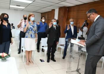 República Dominicana concede nacionalidad a 21 extranjeros