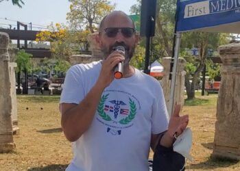 Vacunan en contra Covid-19 en PR a inmigrantes con estatus migratorio  irregular