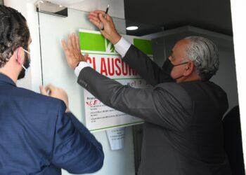 DGII cierra empresas vendían alcohol sin autorización y por defraudación fiscal