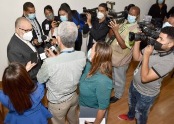 Ministro de Economía dice que es lo primero para una reforma fiscal