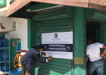 Pro Consumidor somete a la justicia negocios vendían bebidas adulteradas