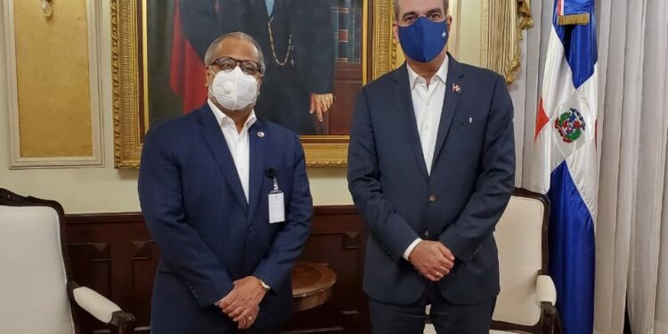 Abinader otorga poderes a Marte Piantini para suscribir acuerdos con Reino de España