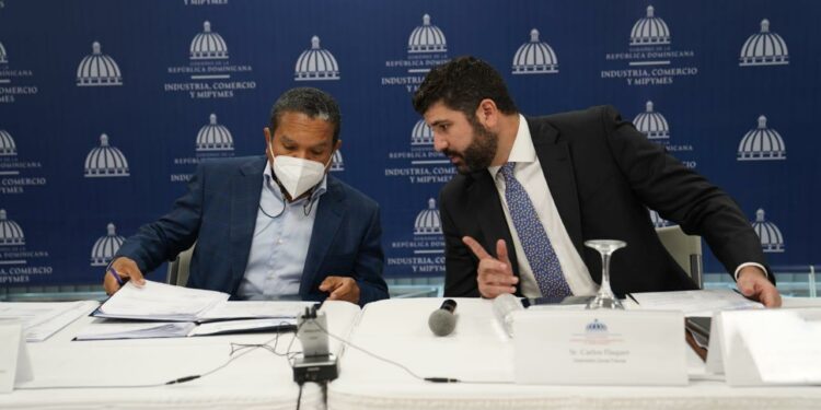 Aprueban permisos para instalación de 18 nuevas empresas Zonas Francas