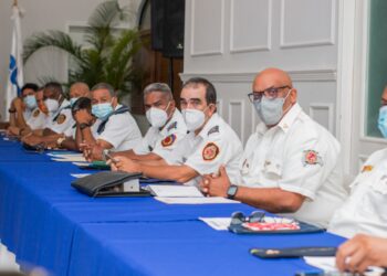 Edesur acuerda protocolo de seguridad con 15 Cuerpos de Bomberos del sur y el DN