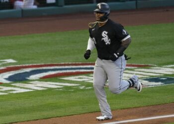 Yermín Mercedes sigue impresionando en las Grandes Ligas