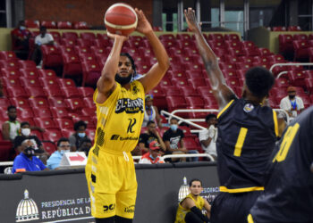 Rafael Barias vence al Mauricio Báez y empatan segundo lugar del TBSDistrito 2021