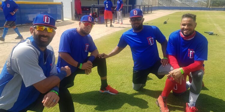 Melky Cabrera y José Bautista se reportaron a equipo RD