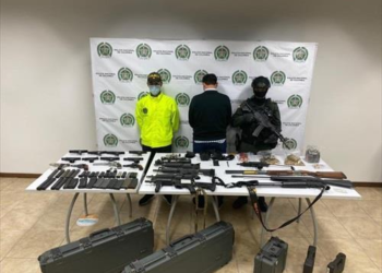 Capturan en Colombia presunto líder del ala de narcotráfico del Clan del Golfo