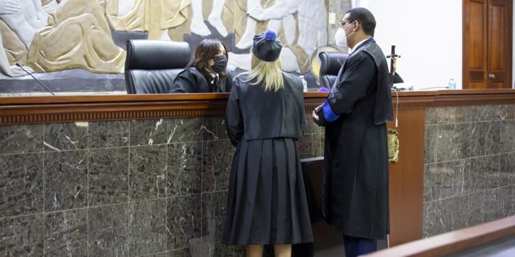 Aplazamiento de revisión de medidas de coerción a Marisol Franco fue a solicitud de sus abogados