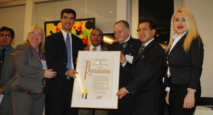 Reconocimientos a periodistas, periódicos, Radio y Televisión