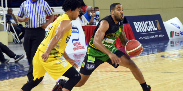 San Carlos vence al Rafael Barias en TBSDistrito 2021