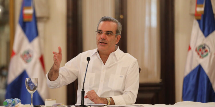 El Gran Santo Domingo con nuevo horario de toque de queda desde este jueves