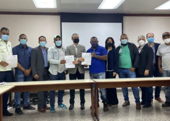 Falcombrige reanudará operaciones tras acuerdo con sindicato