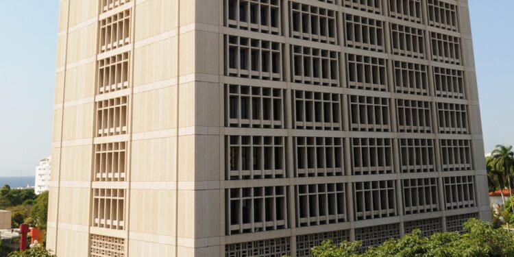 Remesas crecen 130.6 %, US$515.8 millones adicionales respecto a abril de 2020