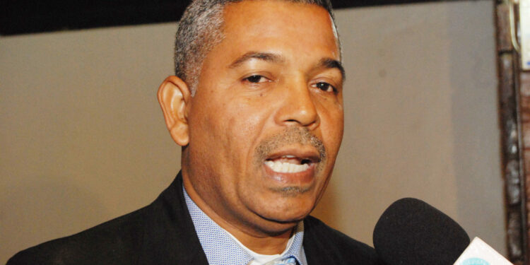 Epidemiólogo propone se retome toque de queda más rígido