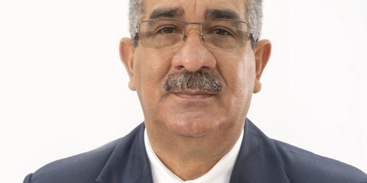 Diputado recomienda no abrir docencia presencial por tercera ola de Covid-19