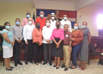 Organizaciones acuerdan propuesta de conversión de  Punta Catalina a gas natural