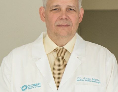 Director Médico de CEDIMAT recibe recertificación del Board Americano de Neumología