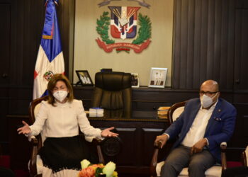 Diputados conocerán en sesión extraordinaria acuerdo con farmacéutica Pfizer