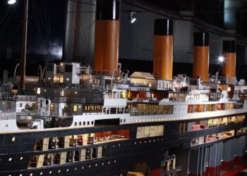 El “Titanic” que se está construyendo en China  pudo haberse construido en España