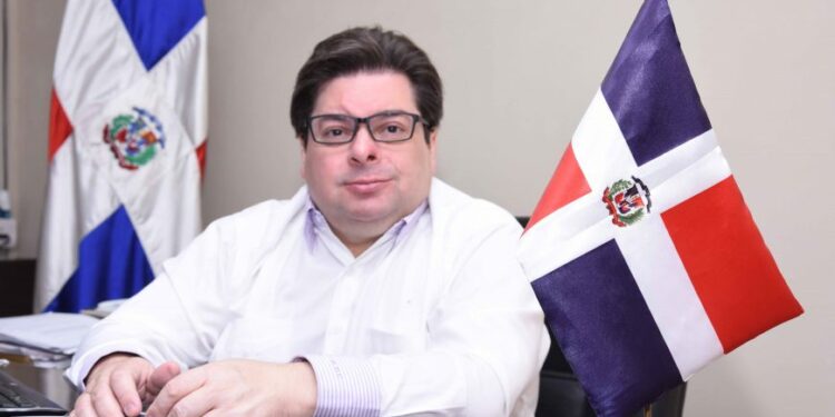 Dominicana mira a Rusia, su comercio y sus turistas