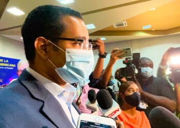 Economista afirma gasto de capital del Gobierno es el más bajo en los últimos 30 años