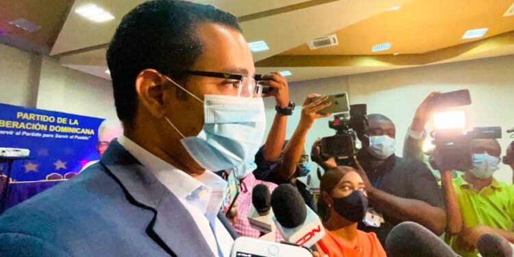 Economista afirma gasto de capital del Gobierno es el más bajo en los últimos 30 años