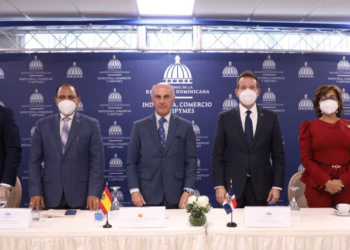 Fomentarán mentalidad emprendedora en 1,500 personas de la zona fronteriza.