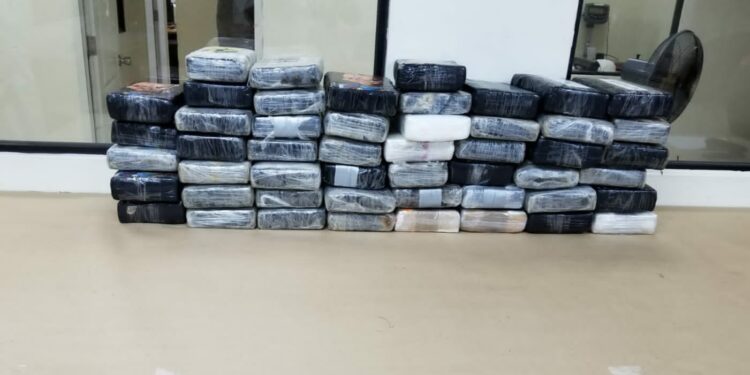 Ocupan 50 paquetes de cocaína en Puerto Don Diego serían enviados a Puerto Rico