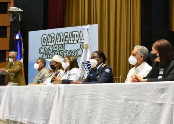 En provincia Hermanas Mirabal Dedican Al Ministerio de Defensa la “Cabalgata de las Mariposas”