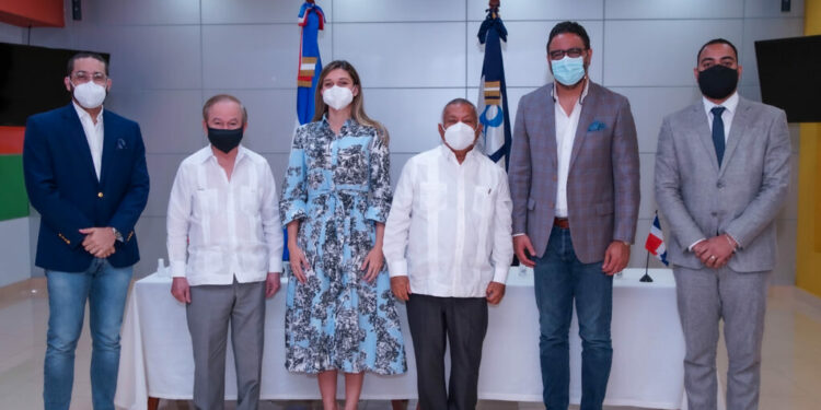 La DGCINE y CERTV firman acuerdo sobre películas dominicanas